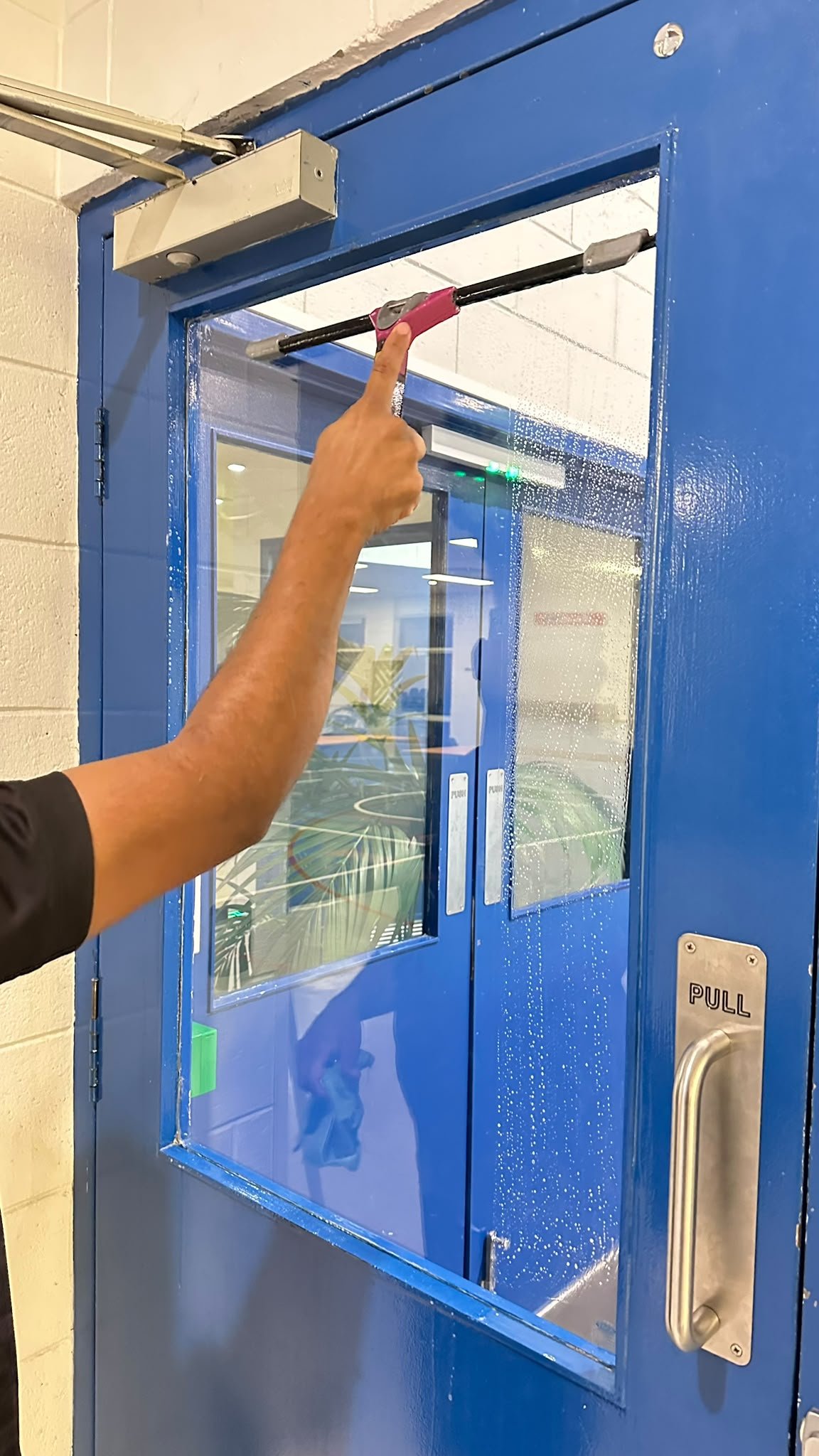 Glass door cleaning